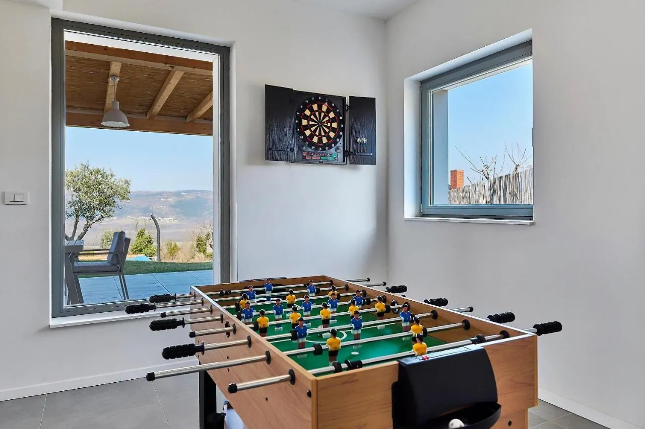 Motovun Villas 0*,